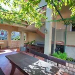 In With Balcony, Air Condition, Wifi Appartement *