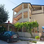 In With Balcony, Air Condition, Wifi Lopar