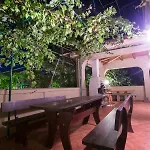 Appartement In With Balcony, Air Condition, Wifi