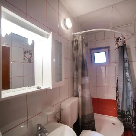 Daire In With Balcony, Air Condition, Wifi Lopar